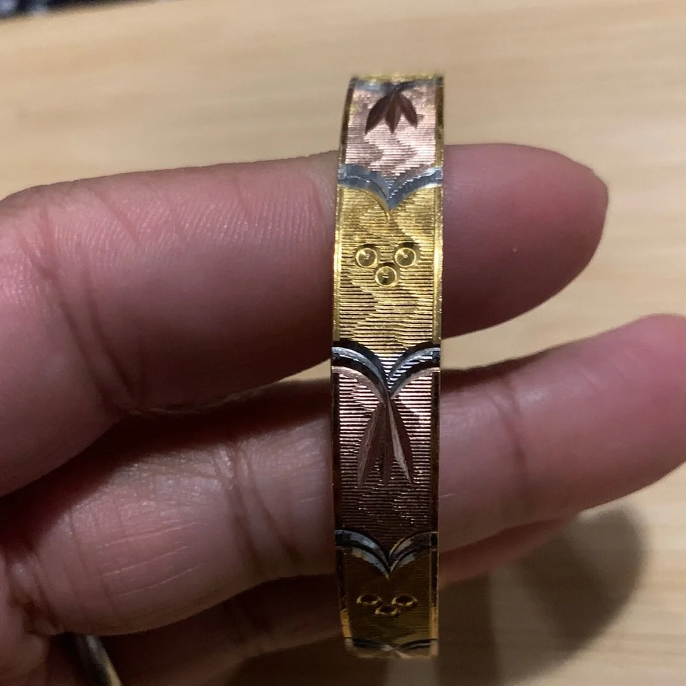 Vintage Gold, copper and Silver Bangle Bracelet - Picture 4 of 4